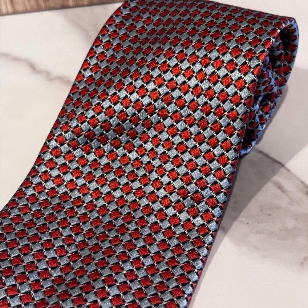 Sophisticated Red and Gray Checkered Men's Tie